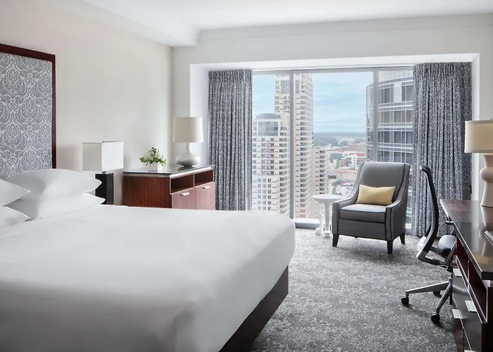 Amway Grand Plaza Hotel, Curio Collection By Hilton
